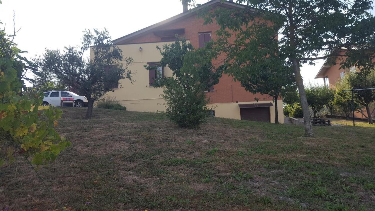 B&B I Girasoli Monte San Pietro ภายนอก รูปภาพ